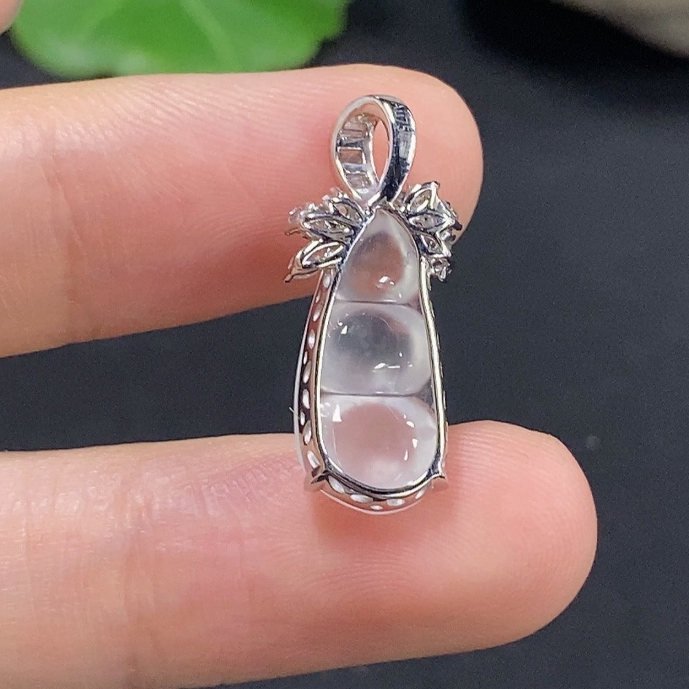 Jadeite Lucky Bean Pendant with 18K Gold Setting, Non-Diamond