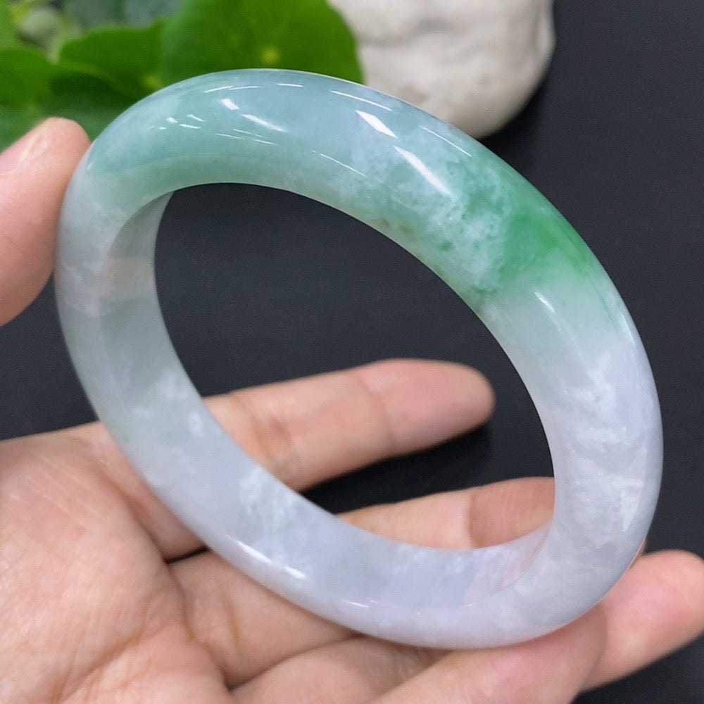 Jadeite Round Bangle Total Weight Approx. 68.3g Size 57.2