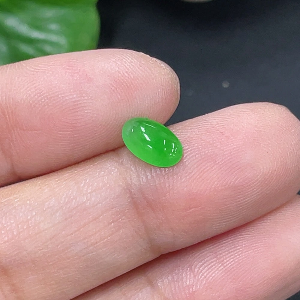 Jadeite cabochon total weight approx. 0.15g