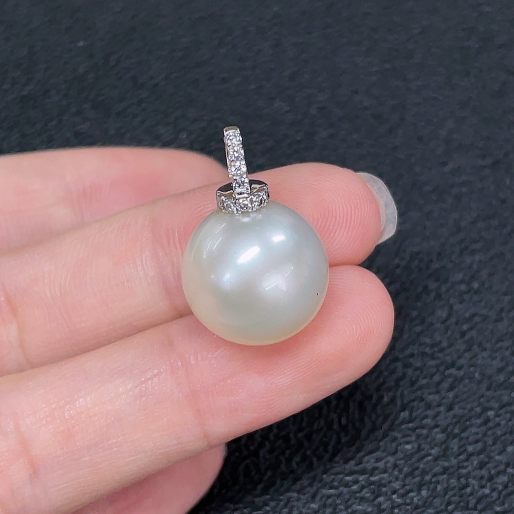Seawater Pearl Pendant Non-Diamond 18K Gold Size