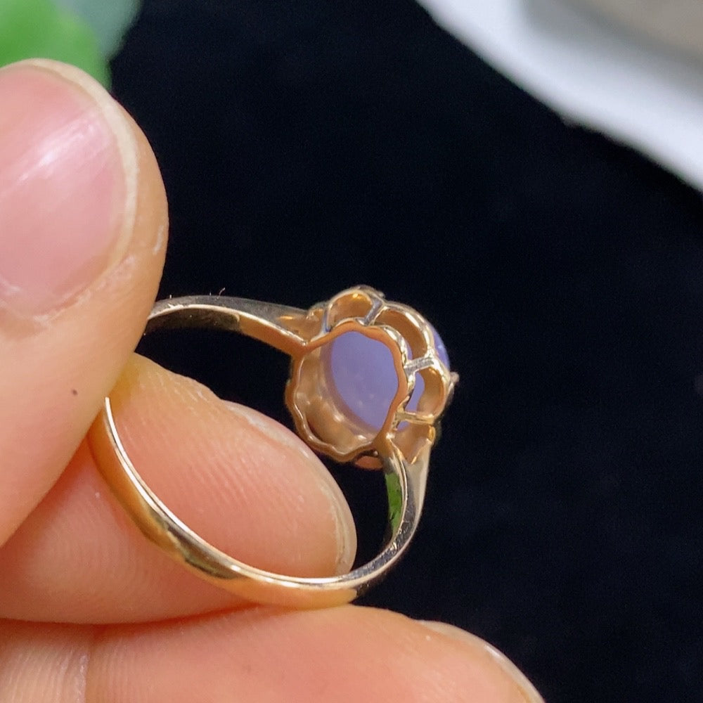 Jadeite Cabochon Inlaid Ring with 18K Gold and Diamond Accents, Size 17, Total Weight Approx. 3.24g
