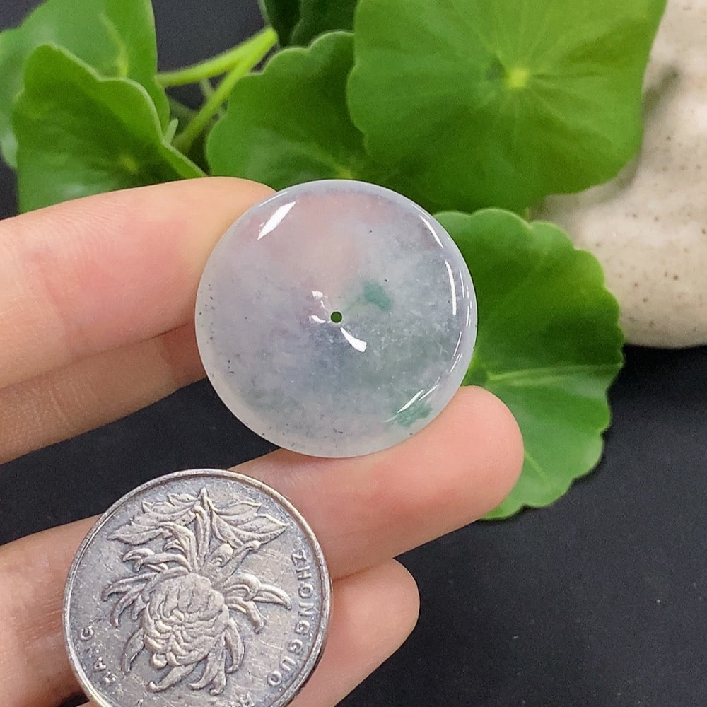 Jadeite Peace Knot Pendant Total Weight Approx. 5.5g