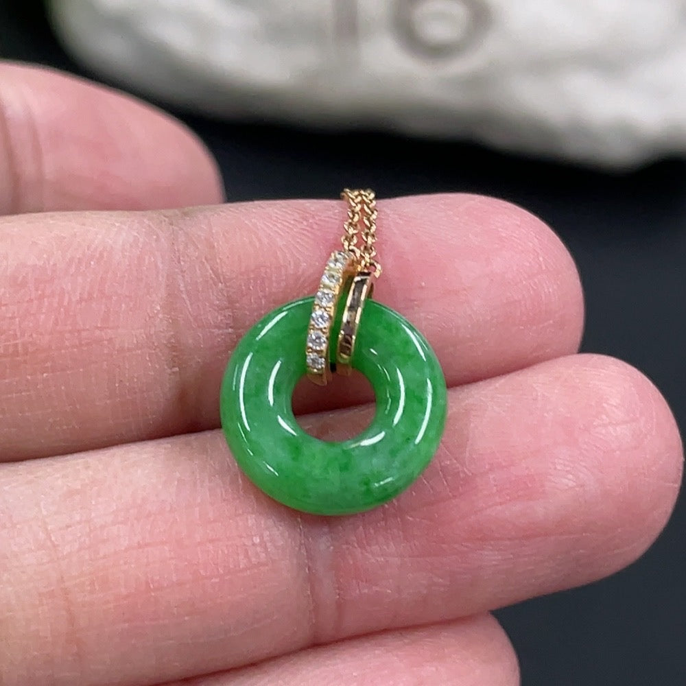 Jadeite Pendant Donut 18k Total Weight Approx. 2.95g Including Chain