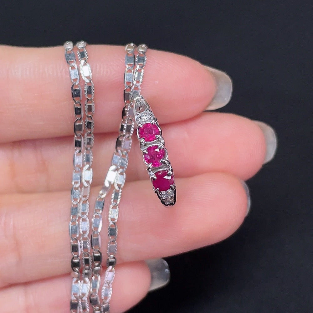 18k gold Ruby inlaid ring with diamond accents, size 13, from HKHQ, featuring a detailed design and a total weight of 4.69g.