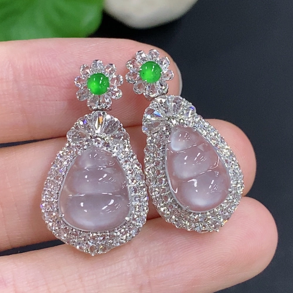 Jadeite Lucky Bean Pendant Lot in 18K Gold with Diamond Accents