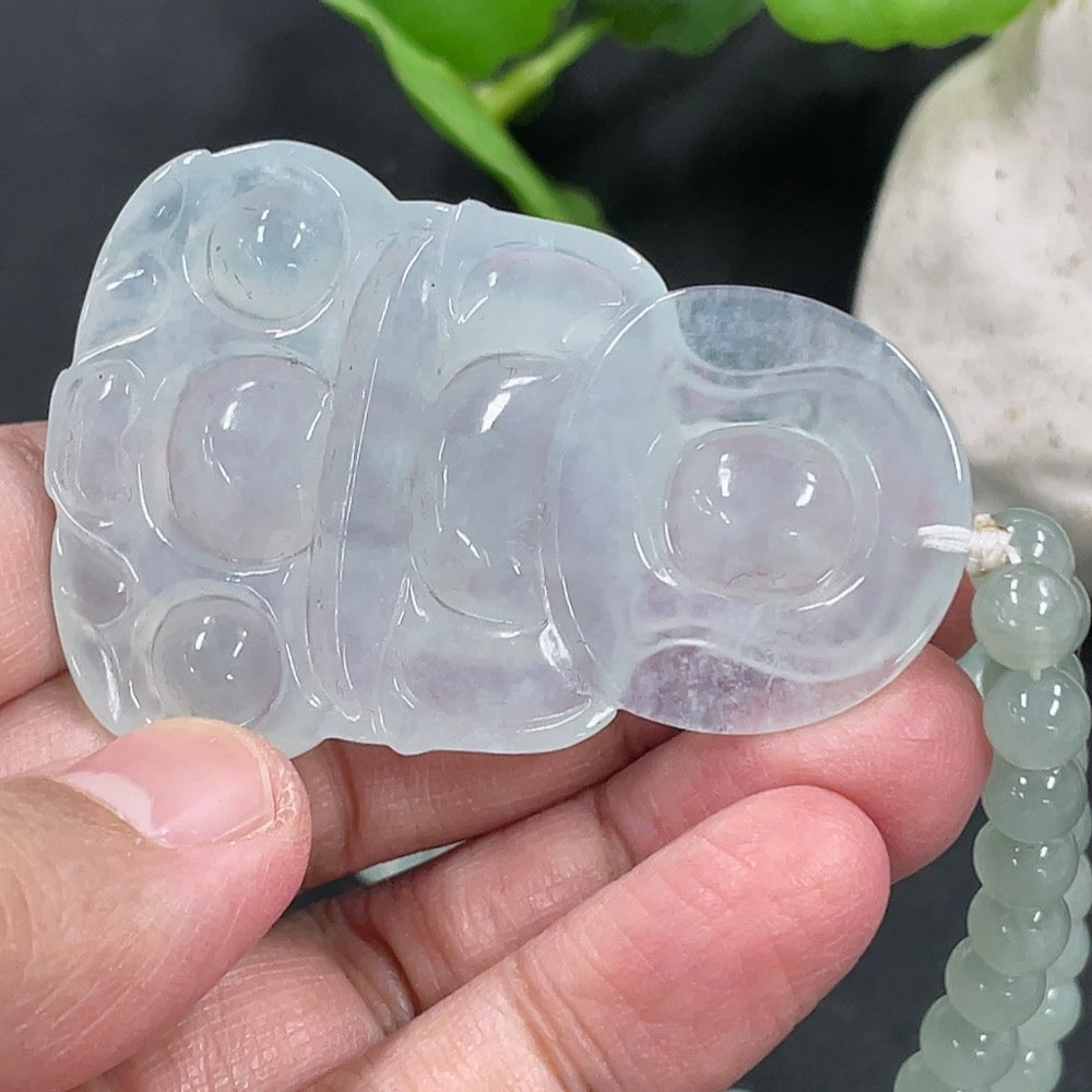 Jadeite Guanyin Pendant with Chain, approx. 6.1mm, total weight approx. 60.5g