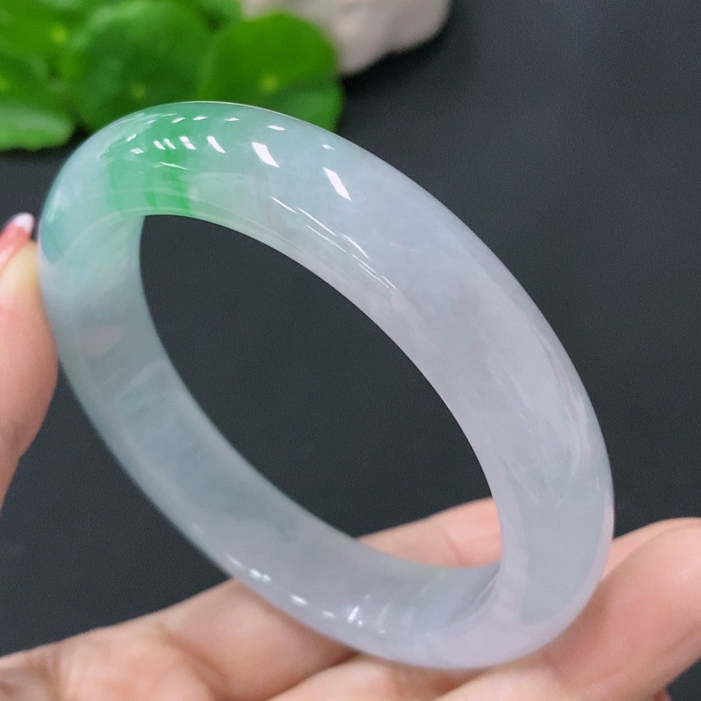 Jadeite Round Bangle Total Weight Approx. 56.76g Size 55.9