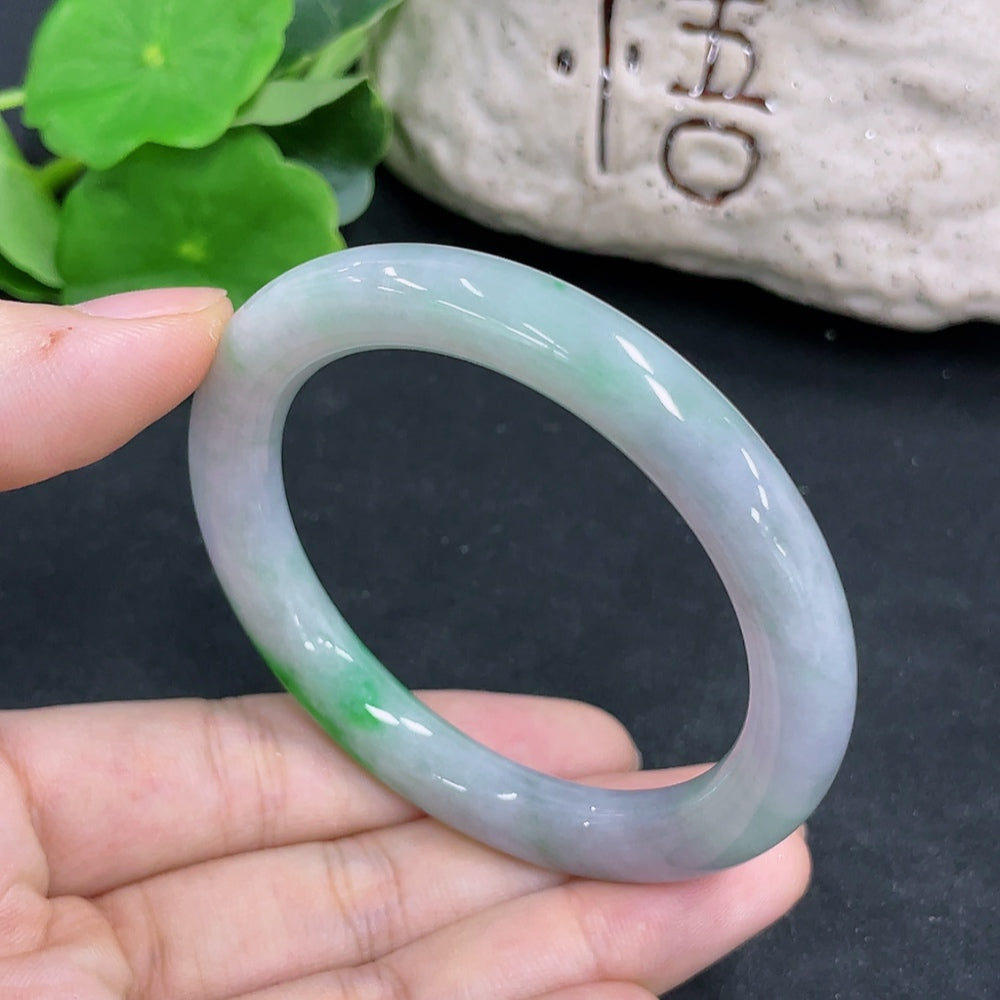 Jadeite Round Bangle
