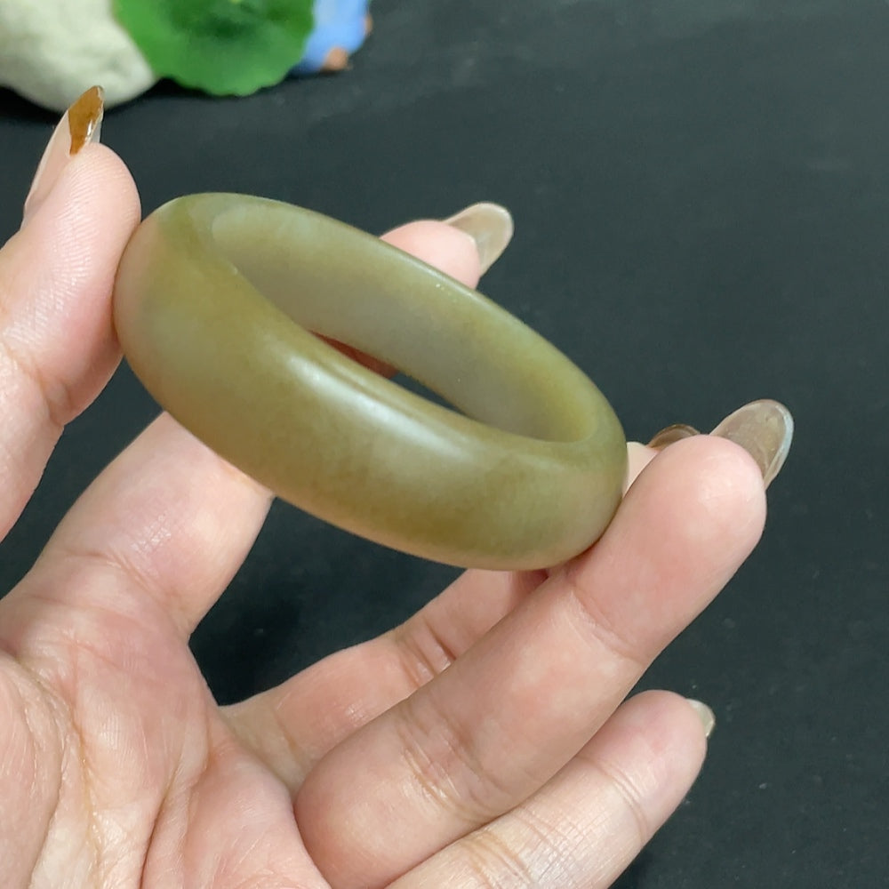 Hetian Jade Concubine Bracelet Size 60.8 Total Weight Approx. 53.3g