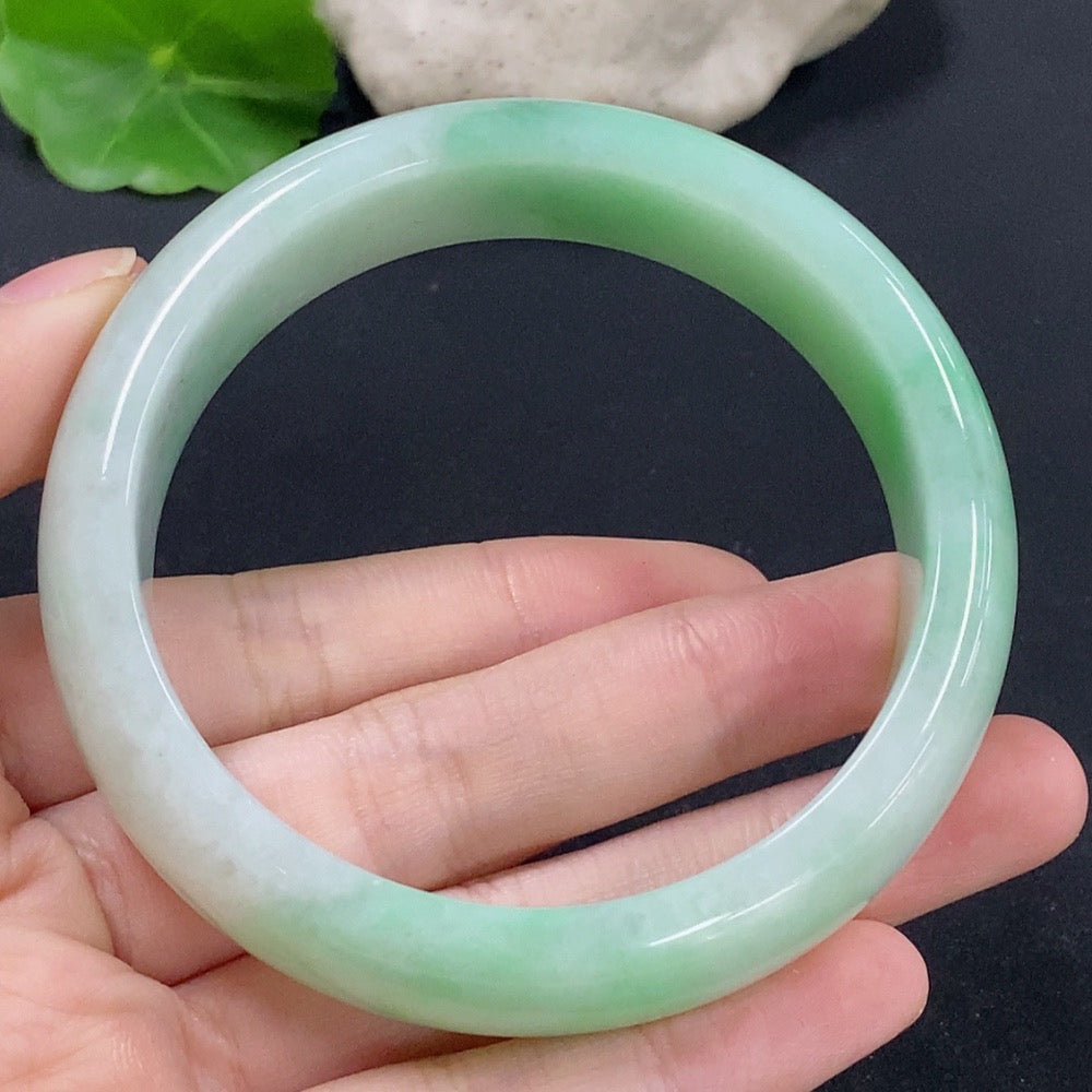 Jadeite round bracelet with size 58.8, HKHQ brand, featuring smooth, polished jade beads, weight approximately 74.38g