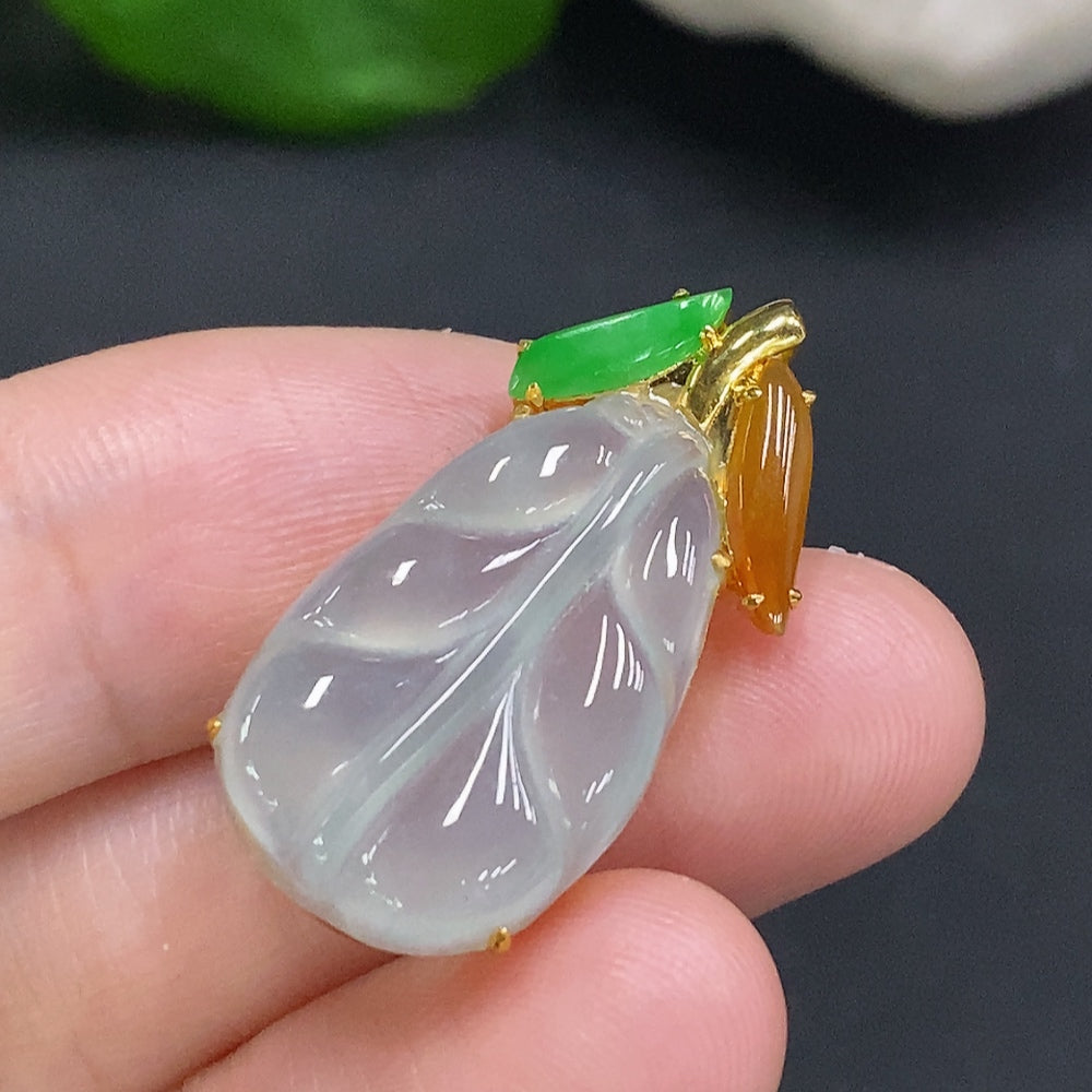 Jadeite Leaf Inlaid Pendant 18K Gold Total Weight Approx. 3.6g
