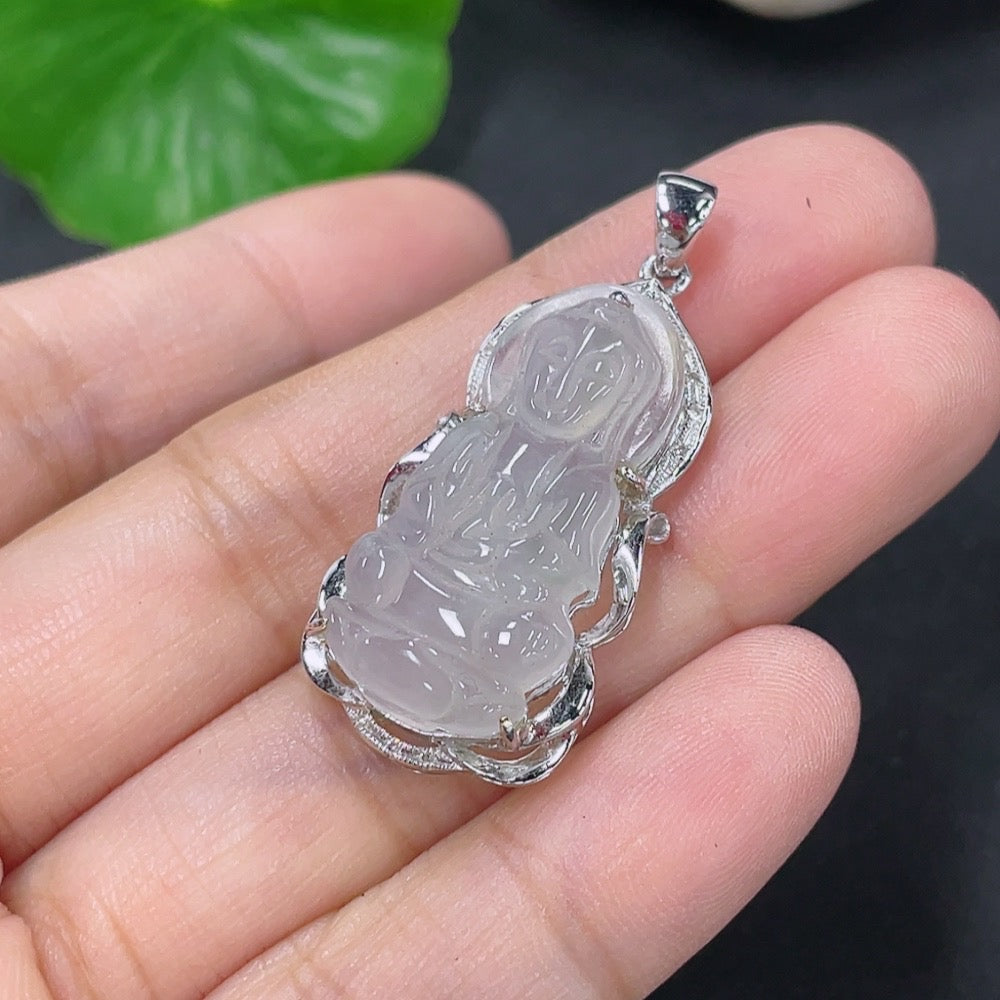 Jadeite Inlaid Guanyin Pendant 18k Non-Diamond (Too Small to Confirm) Total Weight Approx. 4.23g
