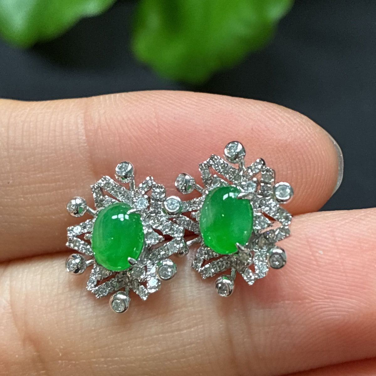 Jadeite Inlaid Earrings 18K