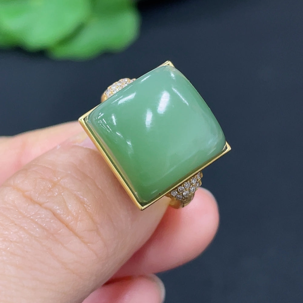 Hetian Jade Jasper Inlaid Ring, 18k Gold, Size 12, Total Weight Approx. 6.2g, Diamond Accents