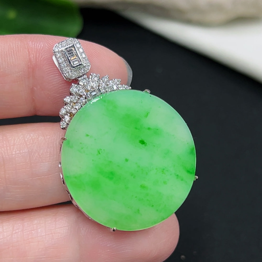 Jadeite Plain Pendant Necklace 18K Gold Setting with Diamond Accents