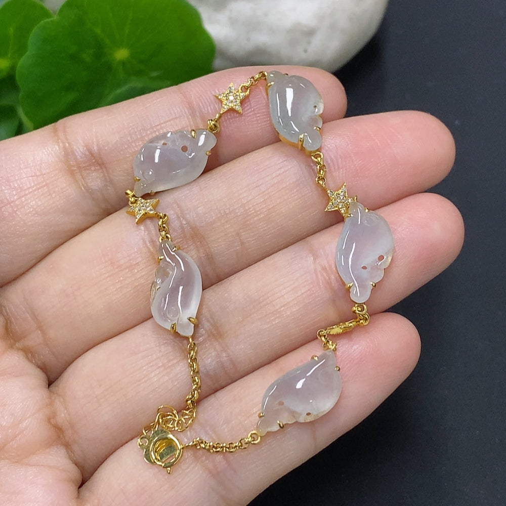 Jadeite inlaid bracelet 18K gold Total weight approx. 5.9g (with diamond accents)