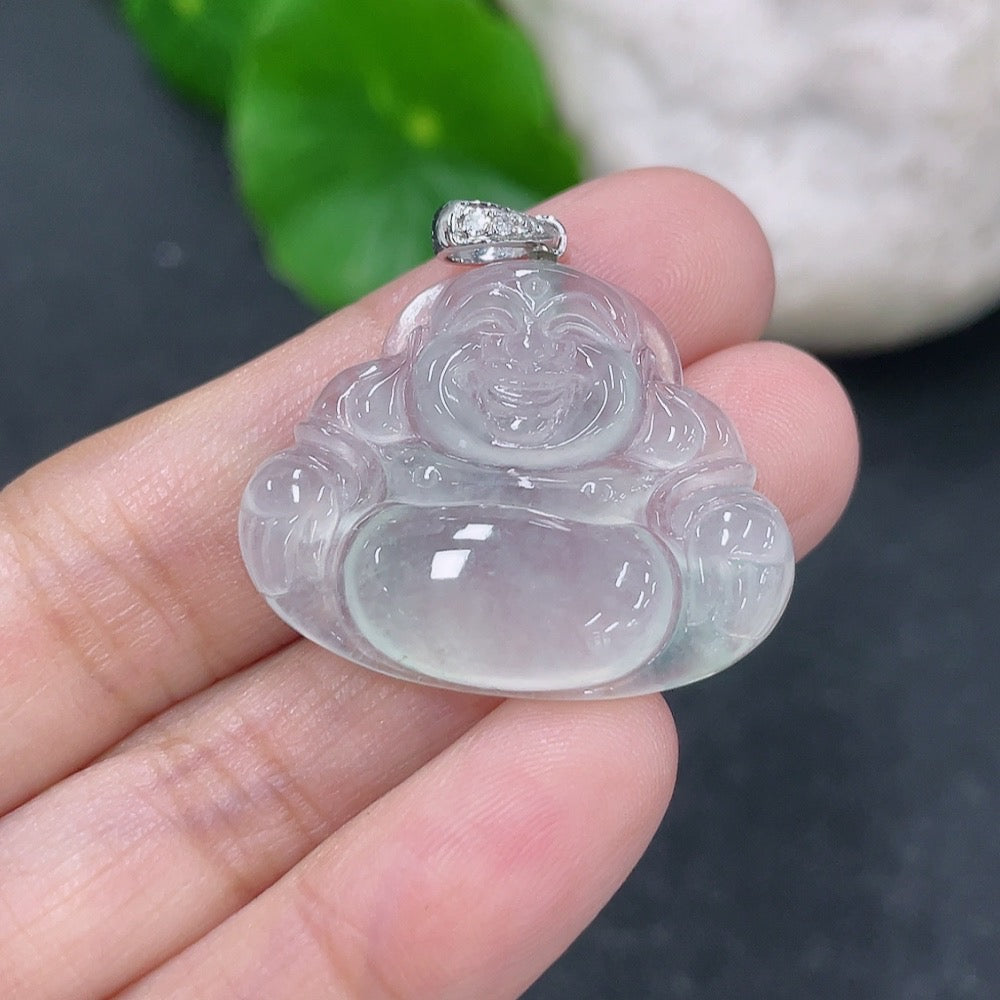 Jadeite Buddha pendant with 18K gold accents and diamond details, weighing approximately 5.17 grams, jewelry by HKHQ.