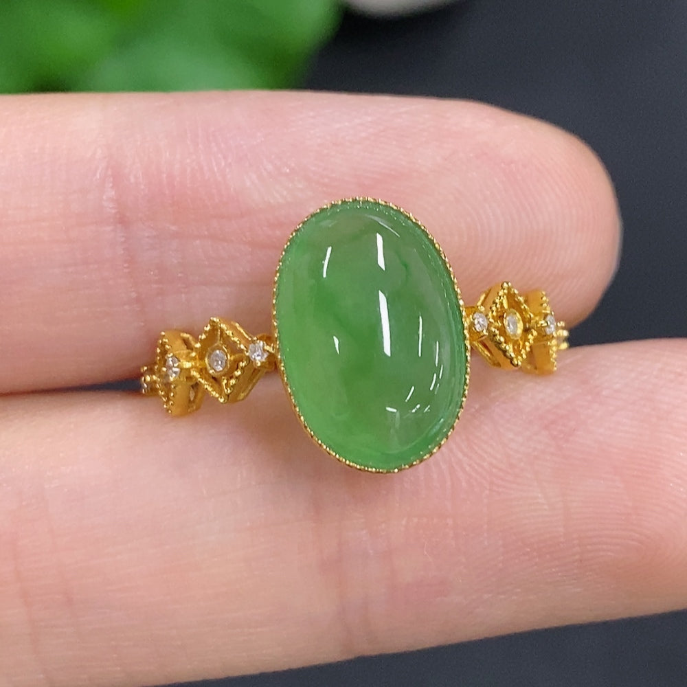 Jadeite Cabochon Solitaire Ring 18K Gold (With Diamond Accents)