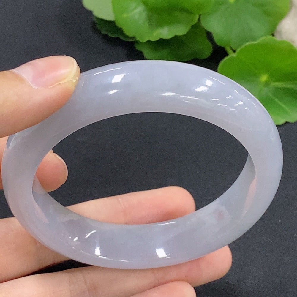 Jadeite Round Bangle
