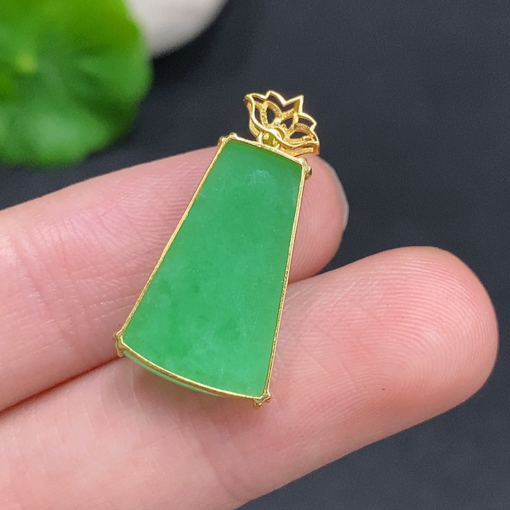Jadeite Plain Pendant Necklace 18K Gold Total Weight Approx.1.9g