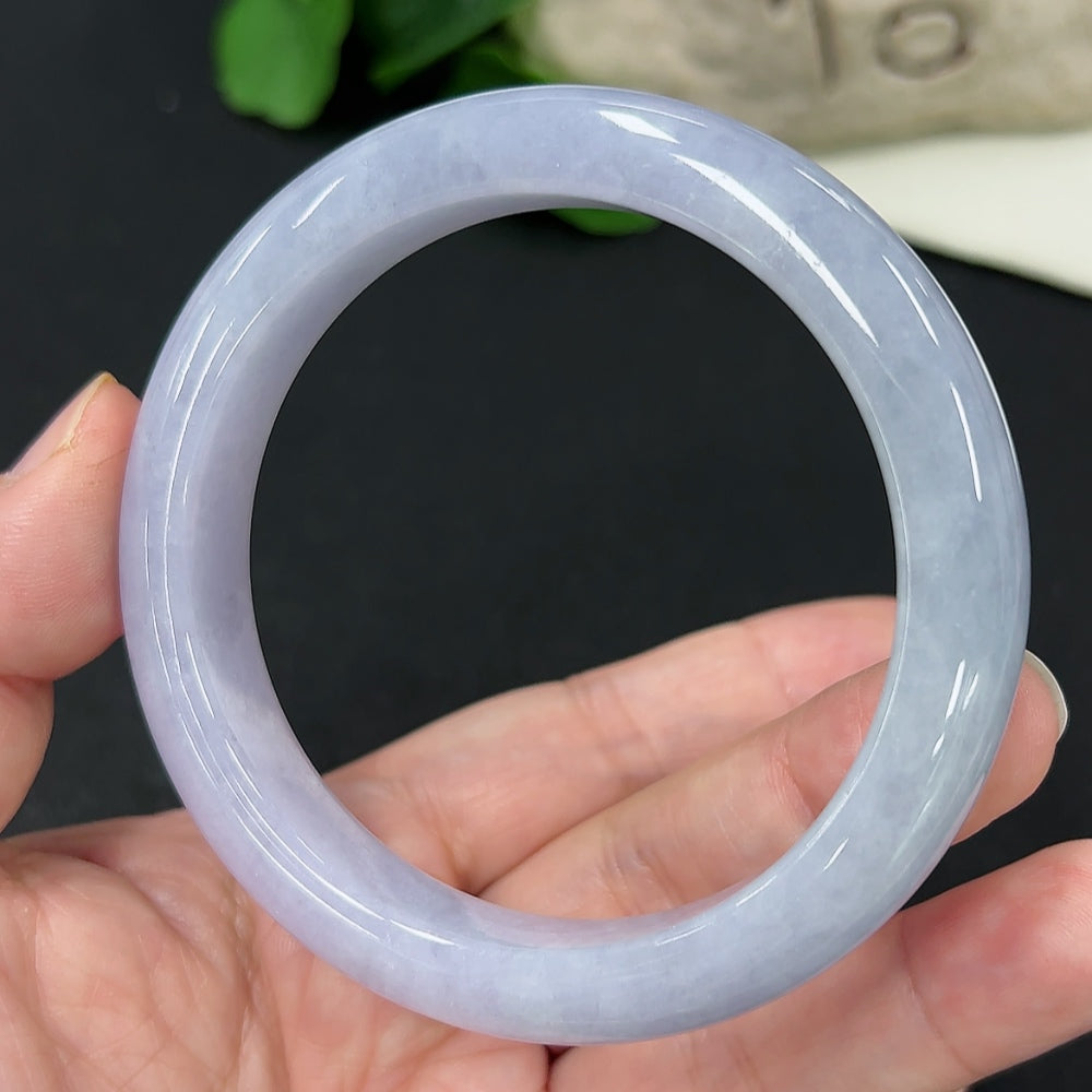 Jadeite Round Bangle Size 59.6 Total Weight Approx. 66g