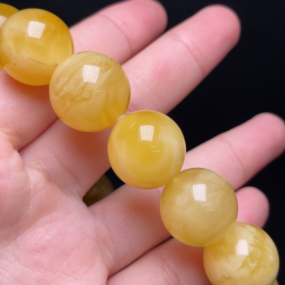 Amber Beeswax Bracelet Total Weight Approx. 29.5g Size Approx. 15.6mm