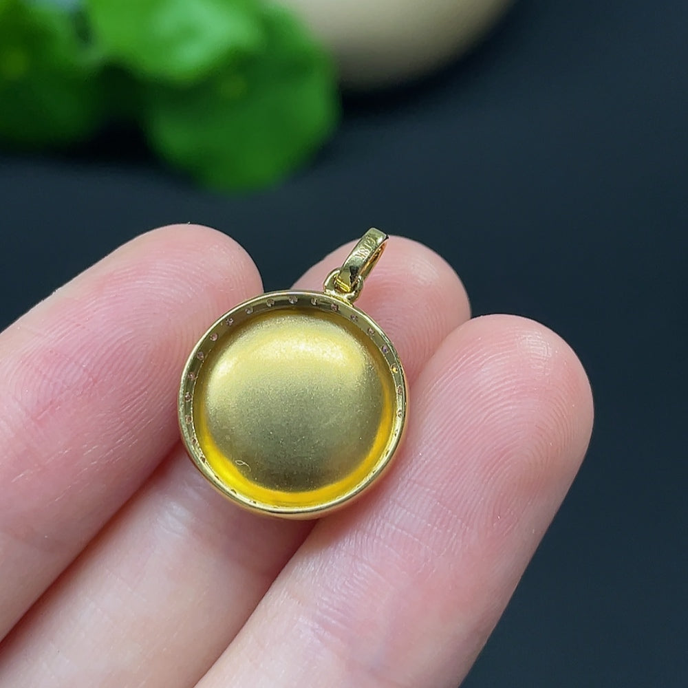 Jadeite Gourd Inlaid Pendant 18k with Diamond Accents