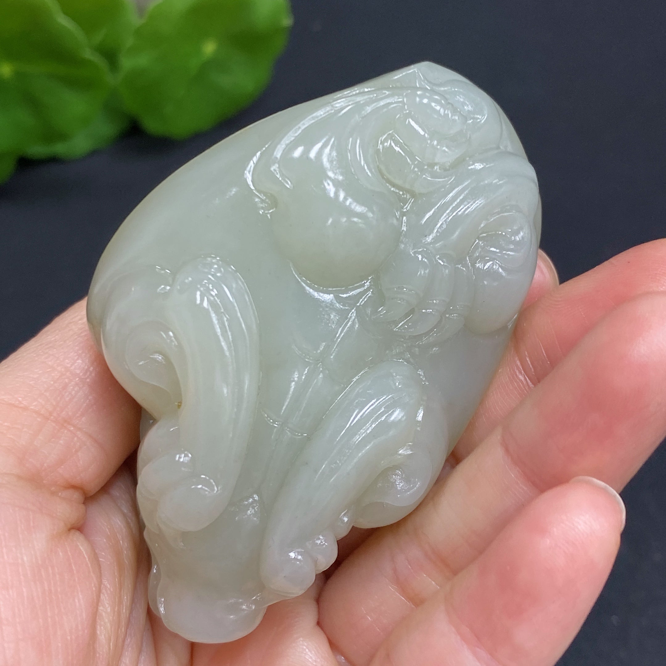 Hetian Jade Handheld Piece, Dragon Turtle, Total Weight Approximately 121.9g, Undetermined Skin Color Origin