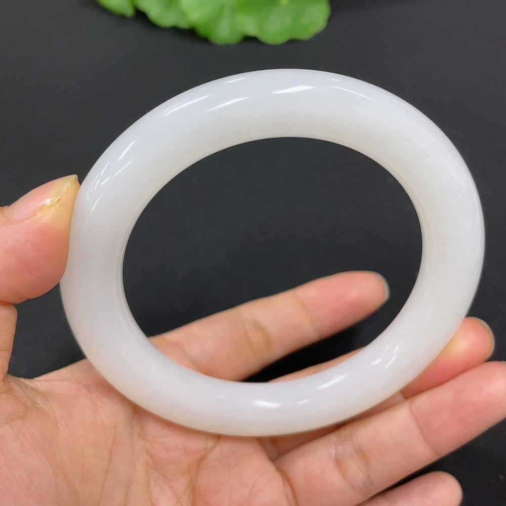 Hetian Jade Round Bangle Size 59.5 Total Weight Approx. 66.8g