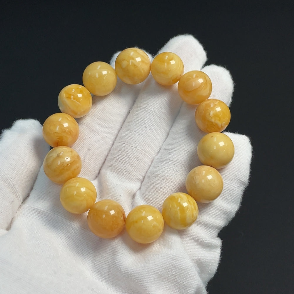 Amber Beeswax Bracelet, Total Weight Approx. 19.24g, Size About 13.8mm