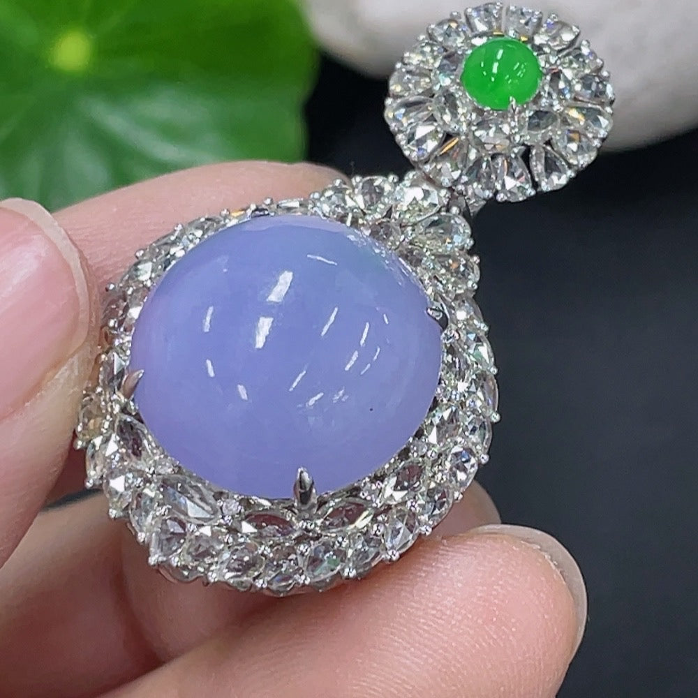 Jadeite Cabochon Pendant with 18k Gold and Diamond Accents, Total Weight Approx. 9.69g