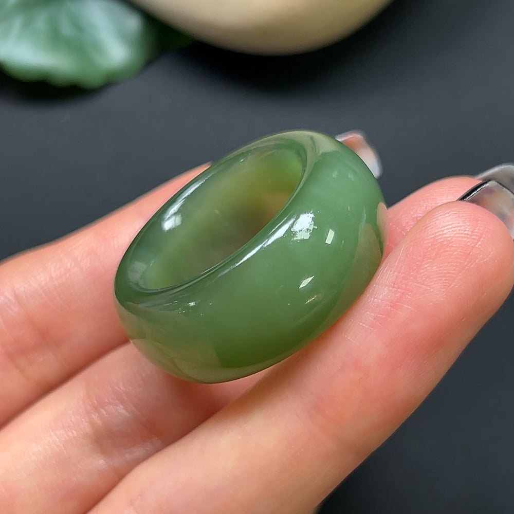 HKHQ Hetian Jade Thimble, size 24, weighing approximately 14.37g, showcasing smooth green jade craftsmanship.