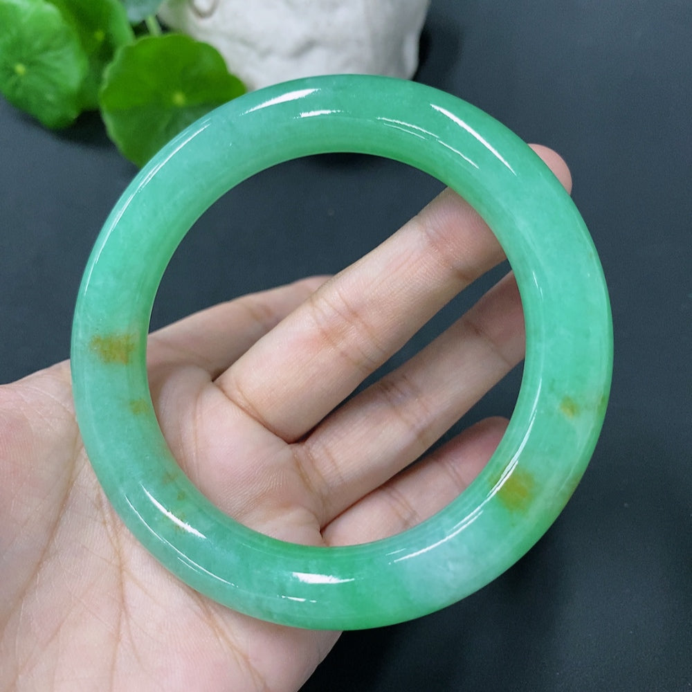 JadeiteRound Bangle 58.2 Size [Total Value: $40,473 USD]