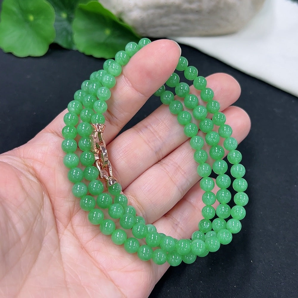 Jadeite Beaded Necklace Non-gold Inlaid