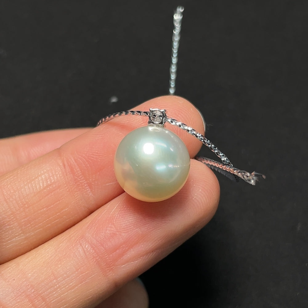 Seawater Pearl Pendant Non-Diamond 18K Gold Total Weight with Rope Approx. 3.01g Size About 12.4mm