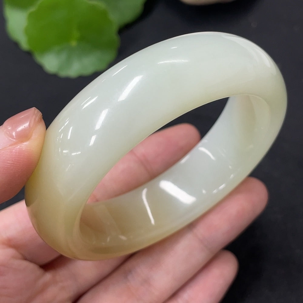 Hetian Jade Round Bracelet