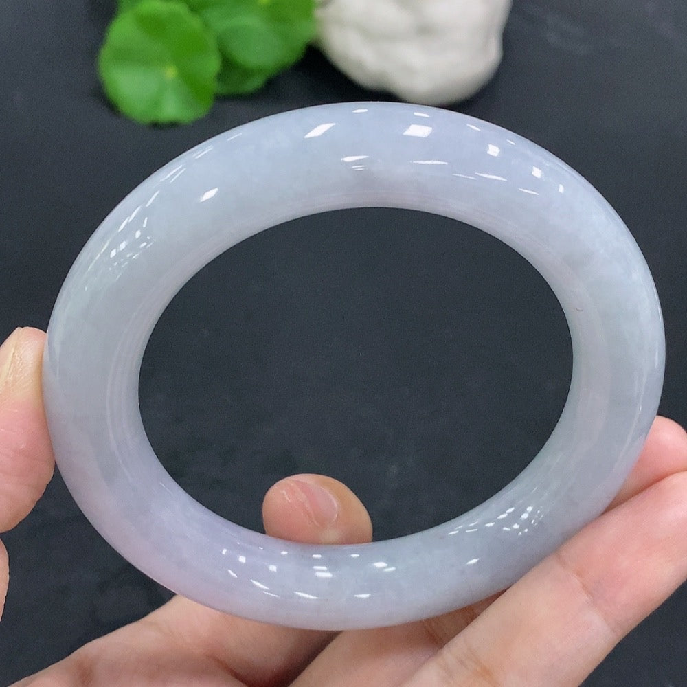 Jadeite Round Bangle Size 57.3