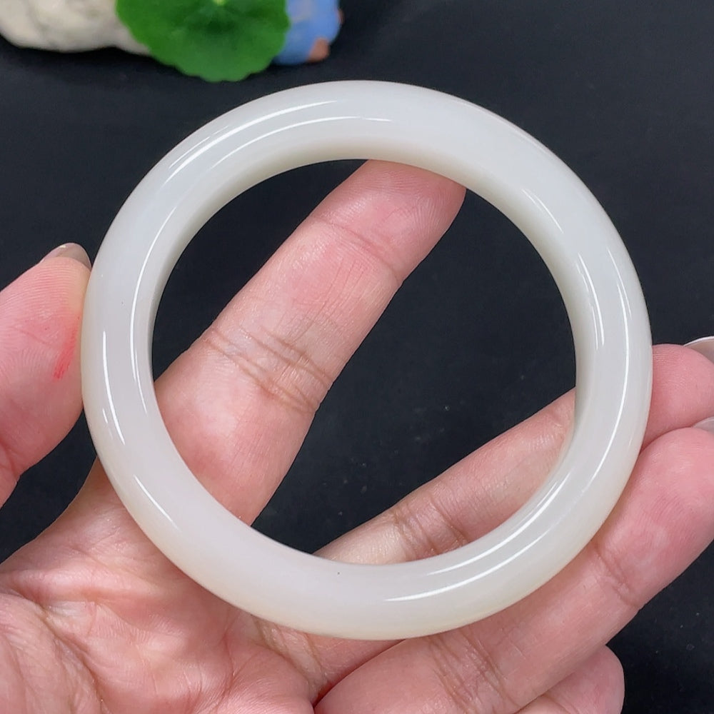 Hetian Jade Round Bracelet Size 58.3 Total Weight Approx. 59.3g