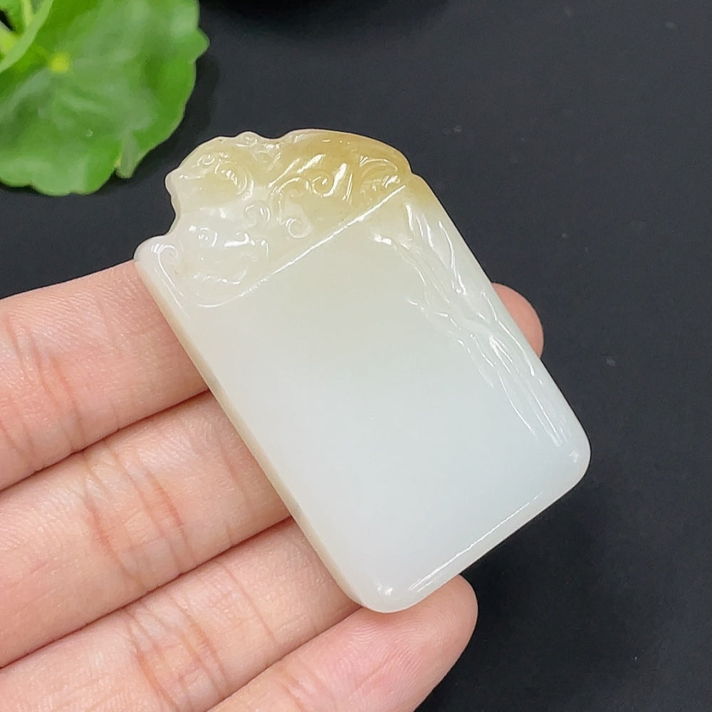 Hetian Jade Pendant - Auspicious Beast Plaque, Total Weight: Approx. 29.4g