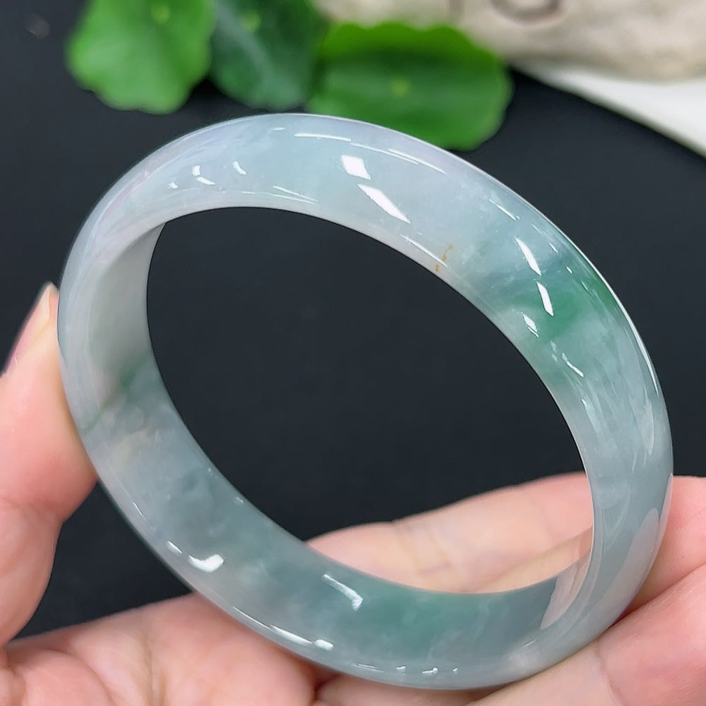 Jadeite Round Bangle