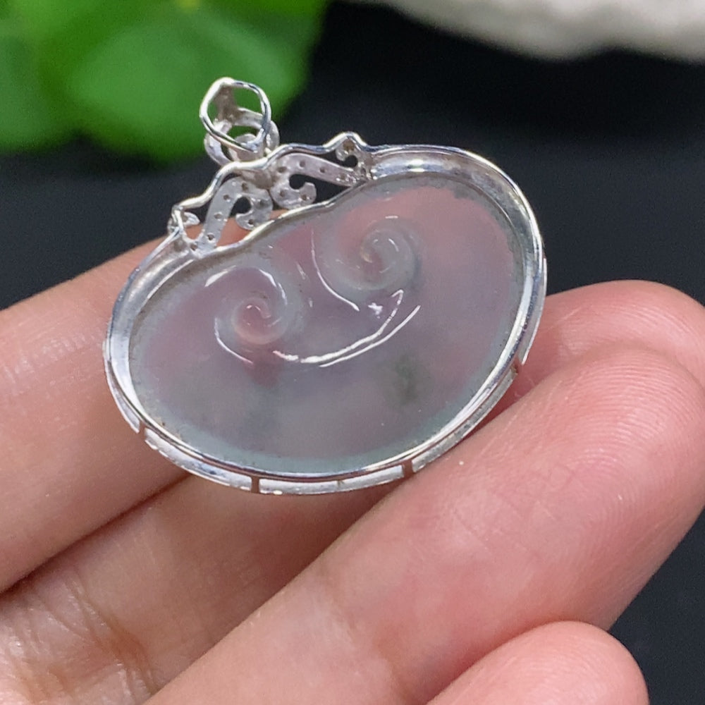 Jadeite Ruyi Inlaid Pendant 18K Gold Total Weight Approx. 4.3g