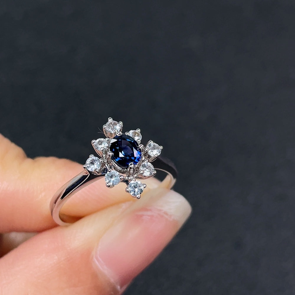 18K Gold Sapphire Ring (Non-Diamond) Total Weight Approx. 2.45g Size 14