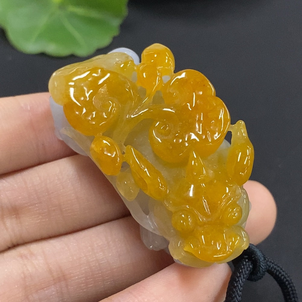 Jadeite Pixiu pendant from HKHQ, carved from green jade, weighing approximately 44.16g, featuring intricate Chinese mythical creature details.