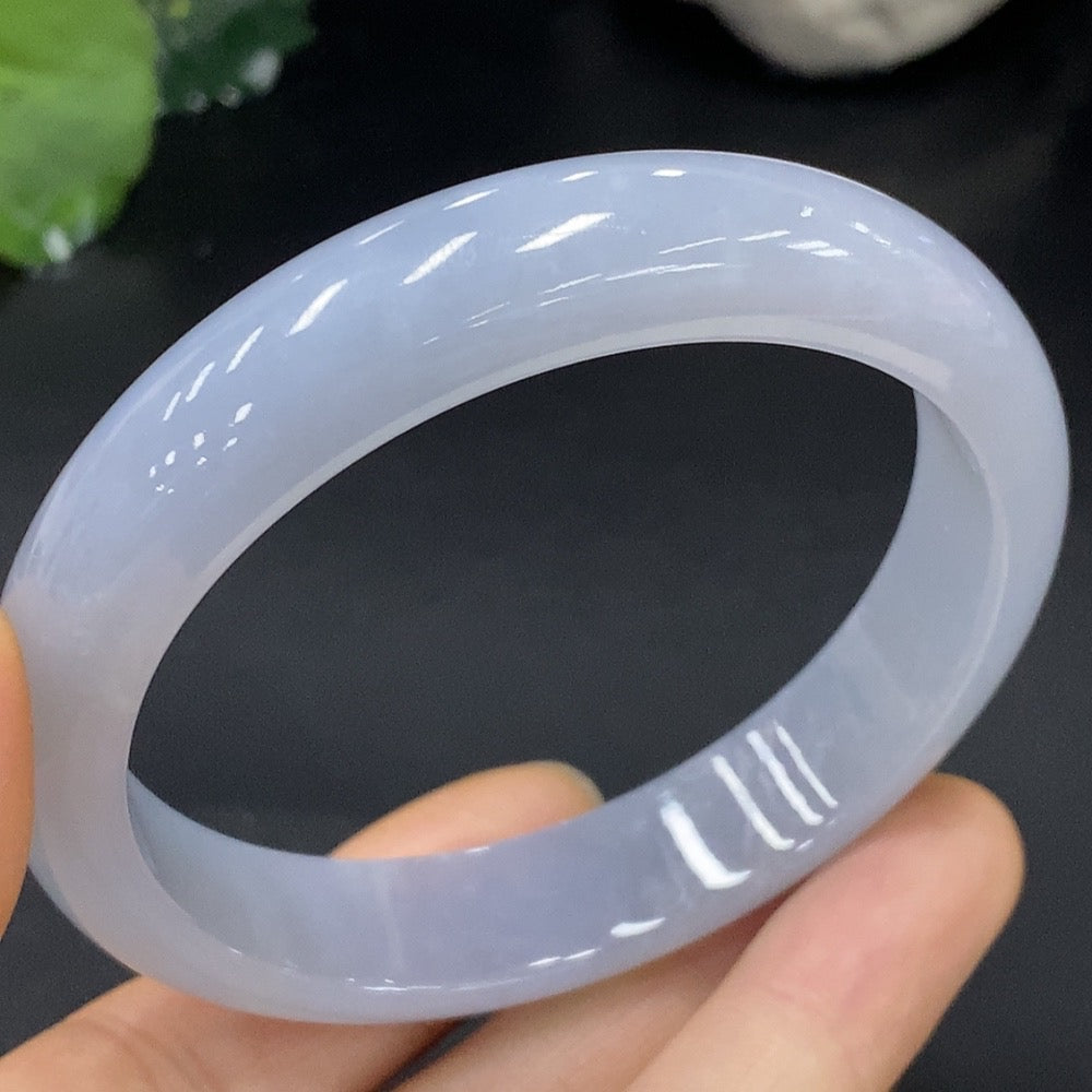 Jadeite Round Bangle    Size 58.1  Total Weight Approx. 52.05g