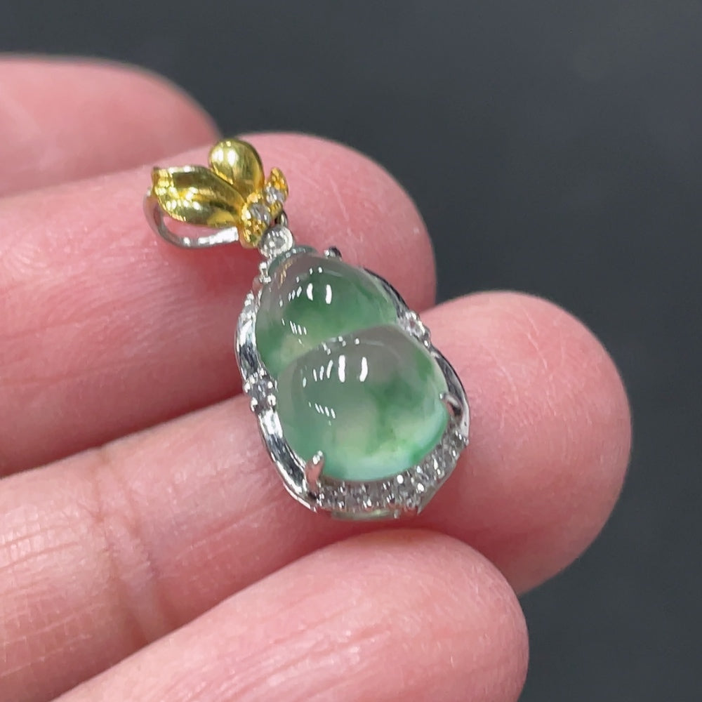 Jadeite Gourd Pendant with 18k Gold and Diamond Accents, Total Weight Approximately 1.45g