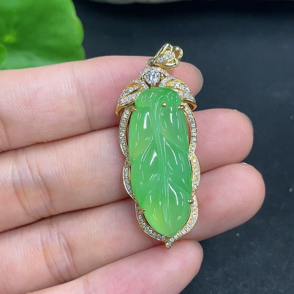 Jadeite Leaf Inlaid Pendant with 18K Gold and Diamond Accents
