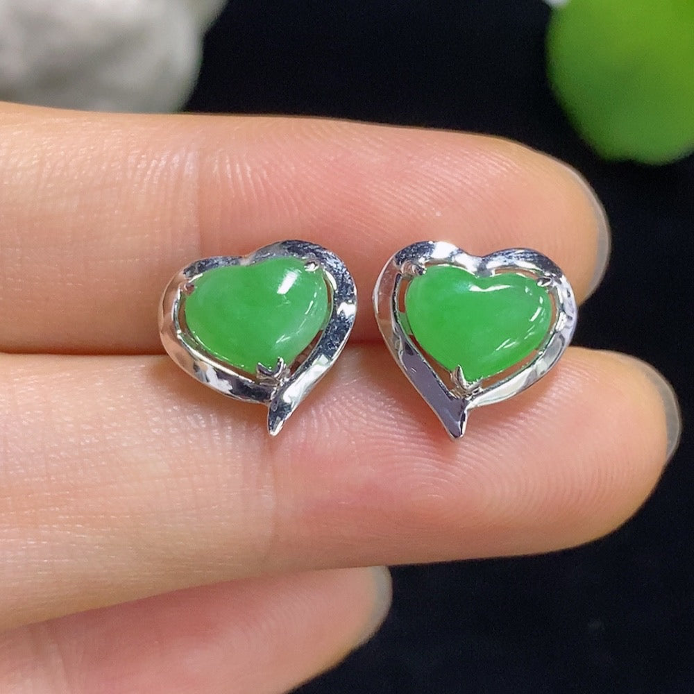 Jadeite heart earrings with mixed gold components, elegant jewelry featuring green jadeite and gold accents.