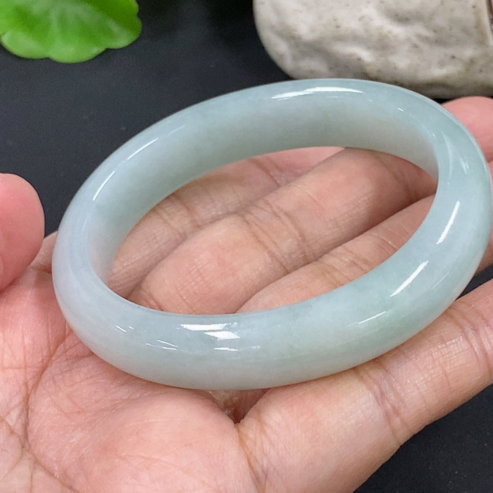 Jadeite Concubine Bracelet Total Weight Approx. 40.1g Size 52/44.3