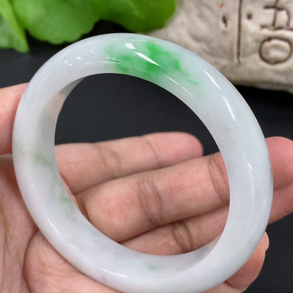 HKHQ jadeite round bangle in size 52.7, weighing 53.25g, featuring smooth, polished jadeite surface suitable for elegant wrist wear.