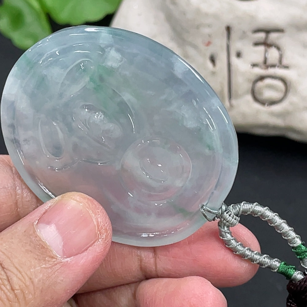 Jadeite Guanyin Pendant, Total Weight Approx. 28.8g